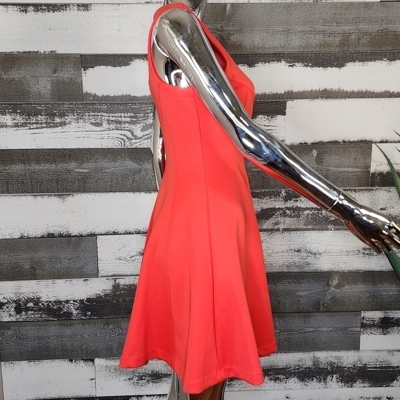 🌺NWT Bar lll fit and flare dress in hibiscus bloom 🌺 - Picture 3 of 8